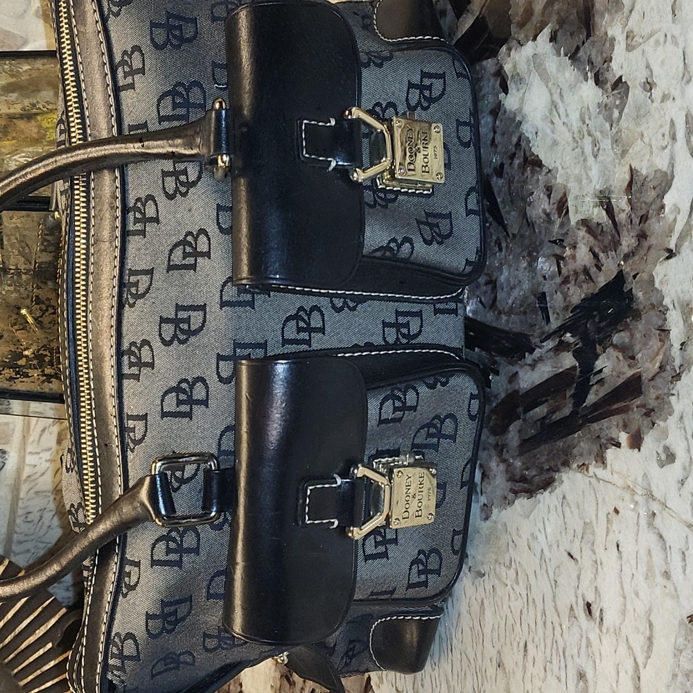 Vintage Dooney & Bourke